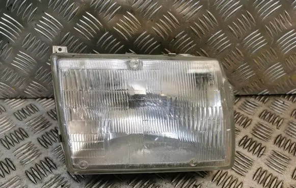 Mercedes-Benz S W126 Headlight/headlamp 0038262590 A0038262590