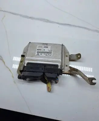 KIA Cerato Engine control unit/module 391072A110 391012A110 0281011878