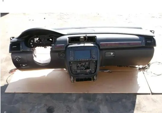 Mercedes-Benz R W251 Dashboard