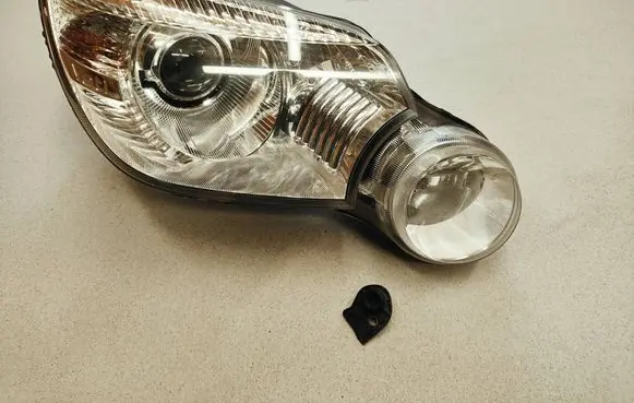 Headlight/headlamp