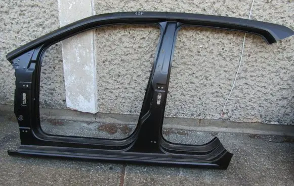 Front quarter panel