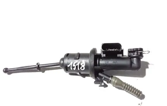 Audi A3 S3 A3 Sportback 8P Clutch master cylinder 1K0721388T