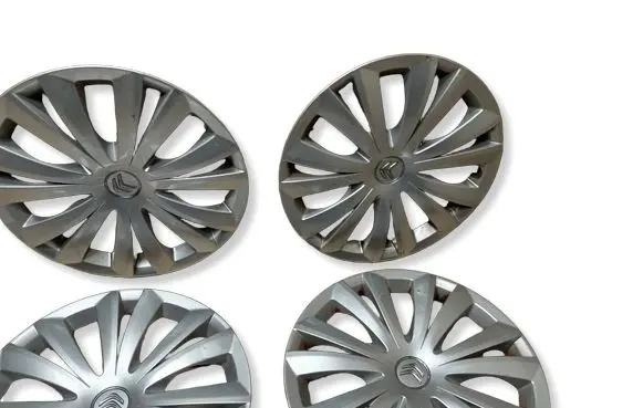 Citroen Jumpy R16 wheel hub/cap/trim 9673381677 9673381577