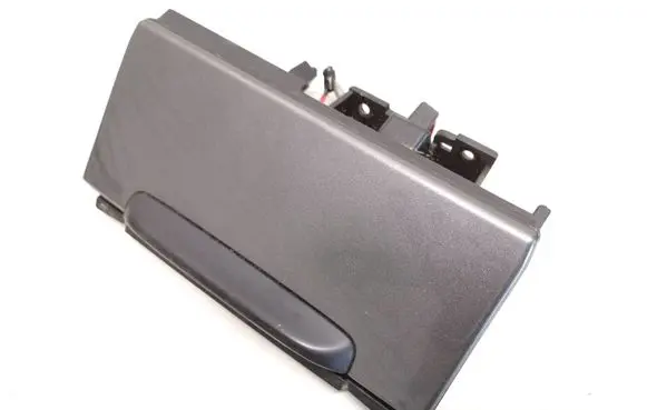 Cup holder front