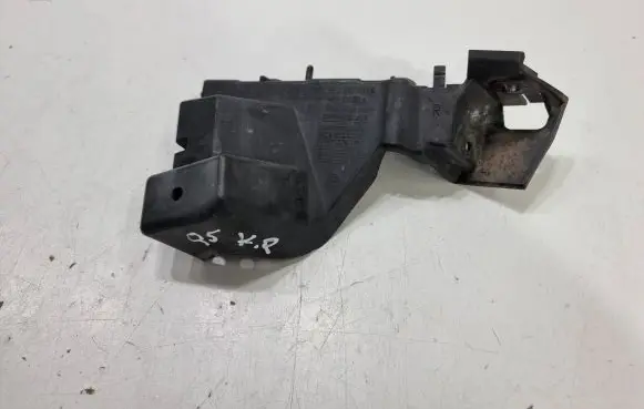 Audi Q5 SQ5 Front bumper mounting bracket 8R0807284C