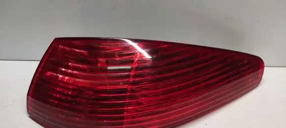 Rear/tail lights