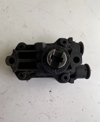 Jeep Grand Cherokee (WJ) Fuel injection high pressure pump 0440020027 044002002
