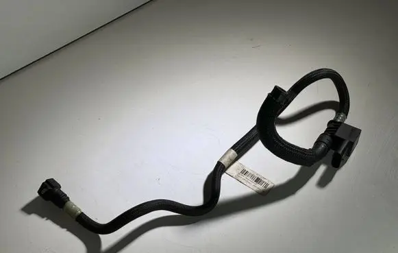 BMW X6 F16 Fuel return line/hose 8508084 8573385
