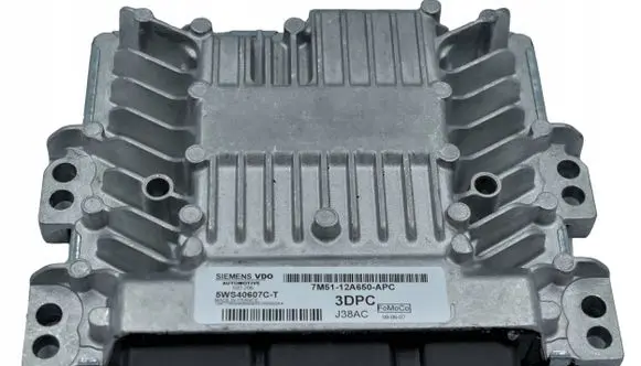 Ford Focus Engine control unit/module 7M5112A650APC