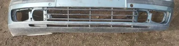 Skoda Octavia Mk2 (1Z) Front bumper melynos