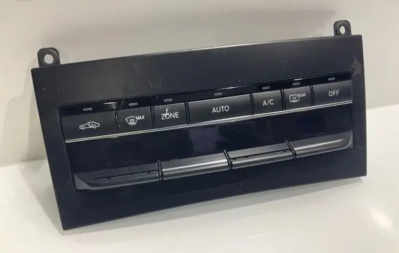 Mercedes-Benz E W212 Climate control unit A2128304700 5HB01141661 A2129005018