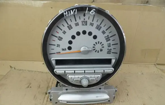 Mini One - Cooper R50 - 53 Speedometer (instrument cluster)