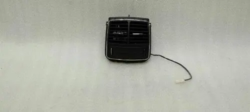 Mercedes-Benz CLS AMG C219 Rear air vent grill A2118302154