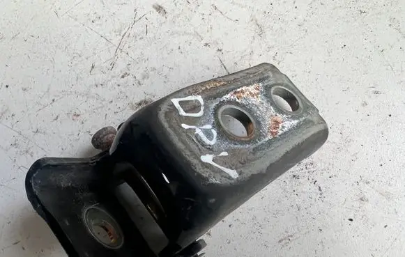 Peugeot 407 Front door upper hinge