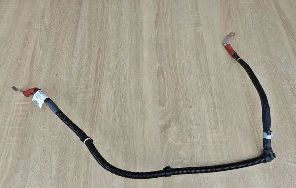 BMW 4 G22 G23 G24 G26 Positive cable (battery) 8589948