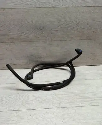 Volkswagen Touran II Headlight washer hose/pipe 1T0955970D 21371