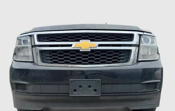Chevrolet Suburban Front bumper 