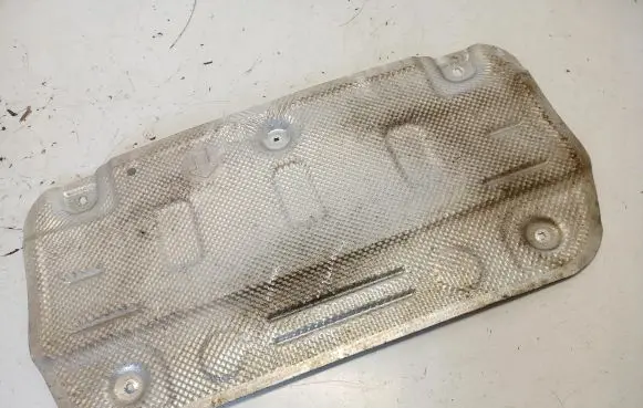 Hyundai i30 Exhaust heat shield