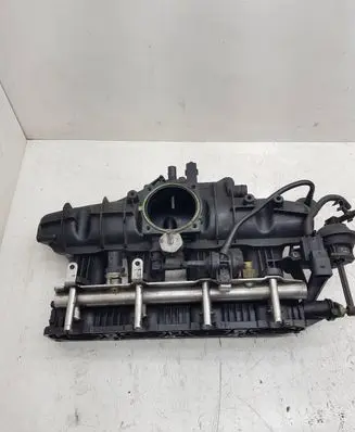 Audi A3 S3 A3 Sportback 8P Intake manifold 06j133185p 06j133201l