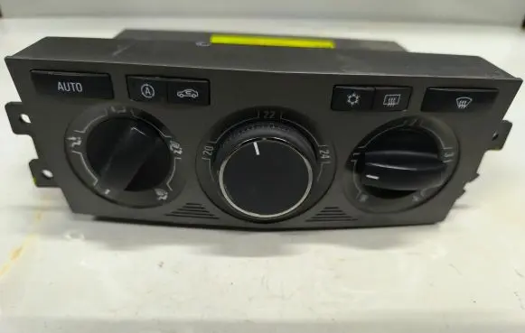 Opel Antara Climate control unit 25974591