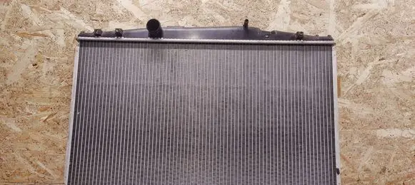Lexus SC 300 - 400 Coolant radiator