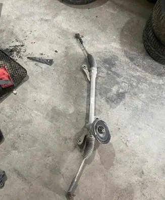 Ford Courier Steering rack EY16-3200-CC