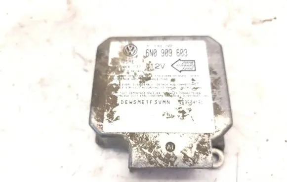 Volkswagen Golf III Airbag control unit/module 6N0909603 5WK4137
