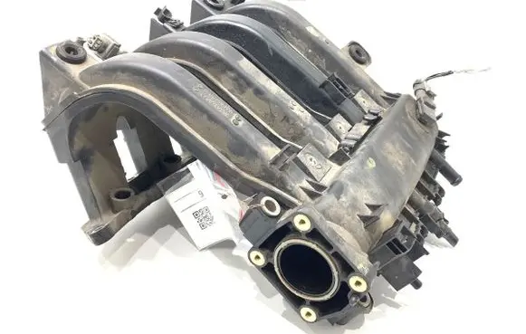 Renault Clio IV Intake manifold 8200880099
