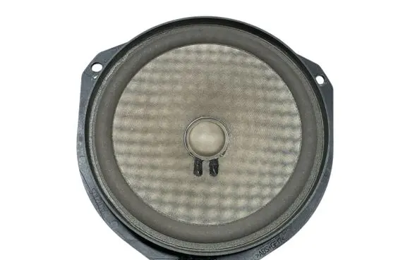 Fiat 500L Front door speaker A0121101B A0121102B