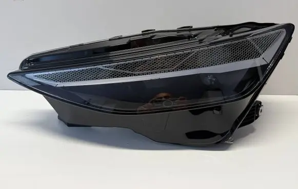 Audi A6 etron 85E Headlights/headlamps set 4P0941003