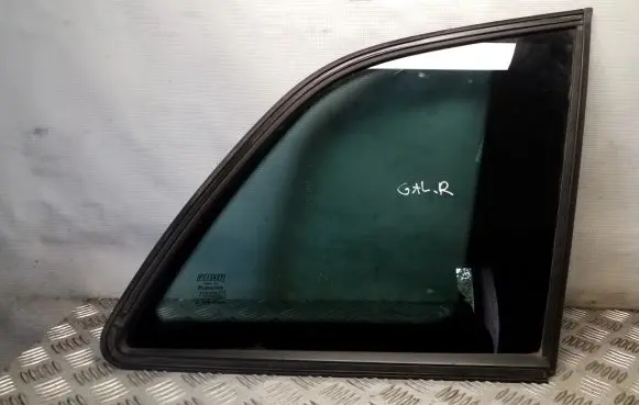 Fiat Croma Rear side window