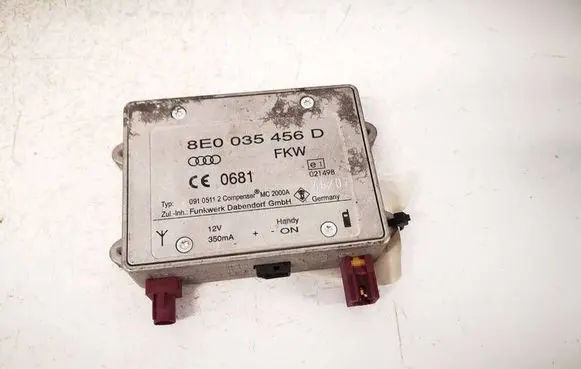Audi A4 S4 B8 8K Antenna control unit 8E0035456D