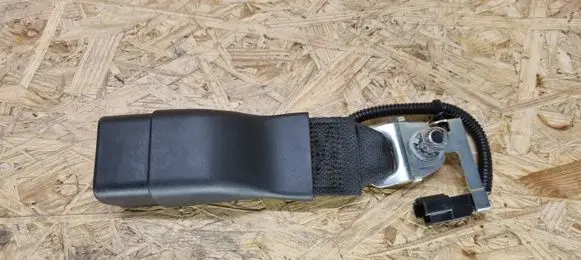Toyota Auris E180 Rear seatbelt buckle 7338002090C0