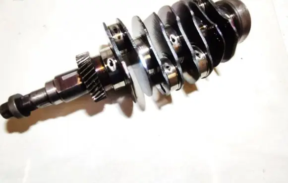 Subaru Legacy Crankshaft 