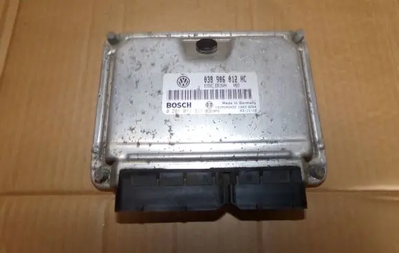 Skoda Octavia Mk1 (1U) Engine control unit/module 0281011311