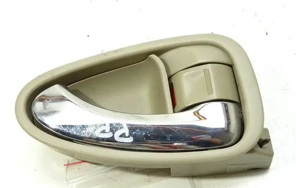 Toyota Avensis T270 Front door interior handle 6920505050