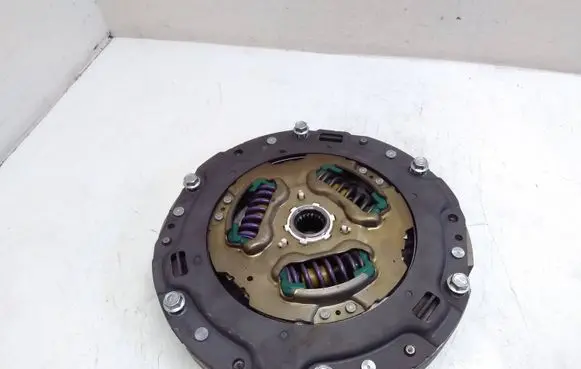 Toyota Prius (XW50) Clutch set kit 9A080354