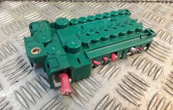 BMW X5 E53 Fuse box set 8387543