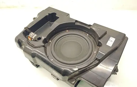 Porsche Macan (95B) Subwoofer speaker 95B035481