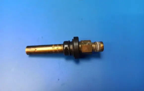 Mercedes-Benz 380 560SEC C126 Fuel injector 0000785823 0437502054