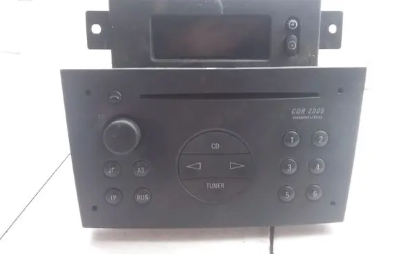 Opel Vivaro Radio/CD/DVD/GPS head unit 24469305 009164455