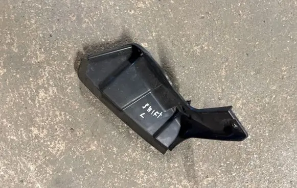 Suzuki Swift III Rear underbody cover/under tray 7282352R0