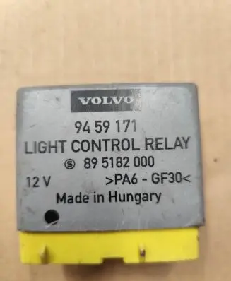 Volvo S80 Light relay 9459171 895182000