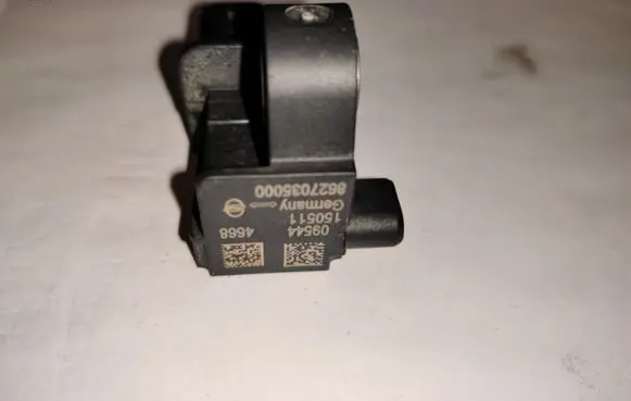 SsangYong Tivoli Airbag deployment crash/impact sensor 8627035000