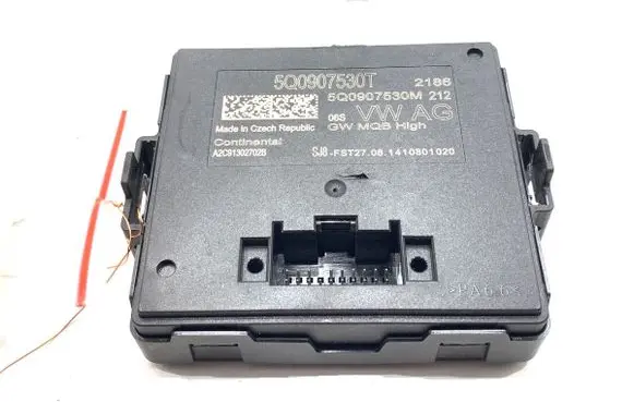 Audi A3 S3 8V Gateway control module 5Q0907530T