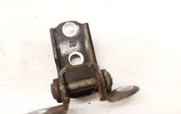 Lexus IS 220D-250-350 Rear door lower hinge