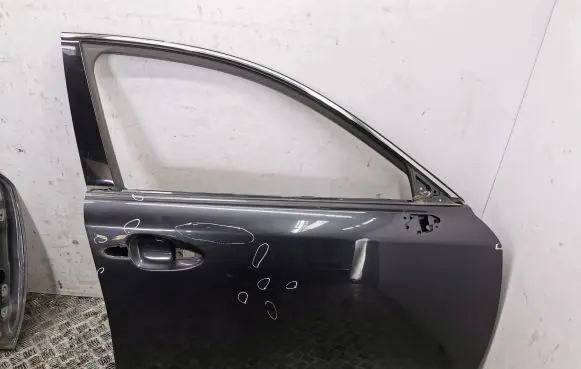 Lexus IS 220D-250-350 Front door