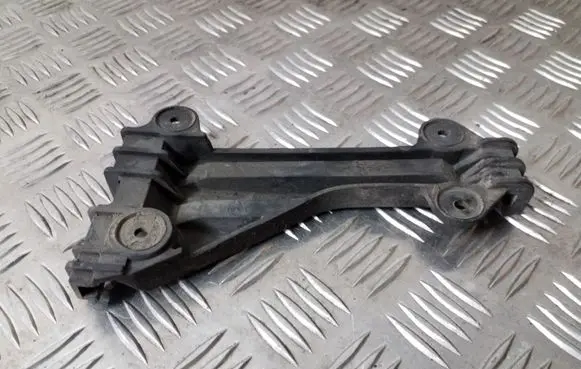 Audi A6 S6 C4 4A Front bumper mounting bracket 4A0807283A