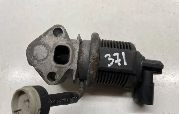 Volkswagen Golf V EGR valve 53623001 06A131501P 06A131501F