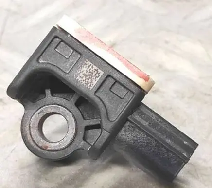 Volvo S60 Airbag deployment crash/impact sensor 31334336 150924 C83HA
